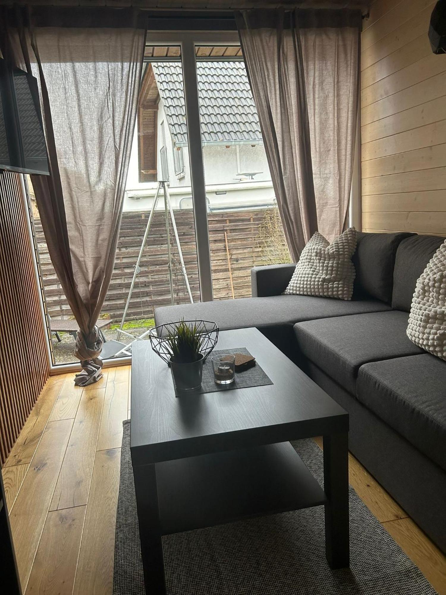 Вилла Tiny House Roxheim Экстерьер фото
